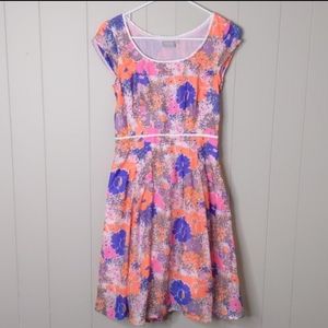 EUC ESHAKTI FLORAL DRESS 5X/32